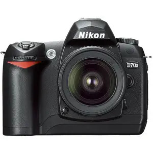 Nikon - D70s