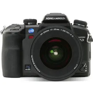 Konica - Minolta 7D