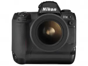 Nikon - D1X