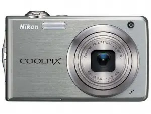 Nikon - S630