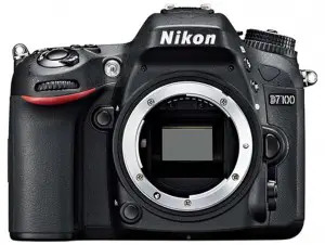 Nikon - D7100