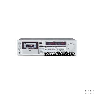 Aiwa - AD-M800