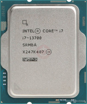 Intel - Core i7-13700