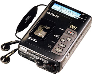 Aiwa - HD-S200