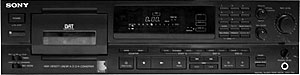 Sony - DTC-750